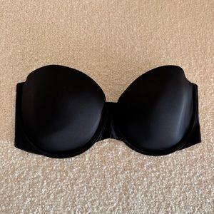 Victoria’s Secret Strapless Lined Bra 32DD